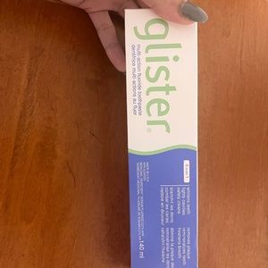 Glister toothpaste